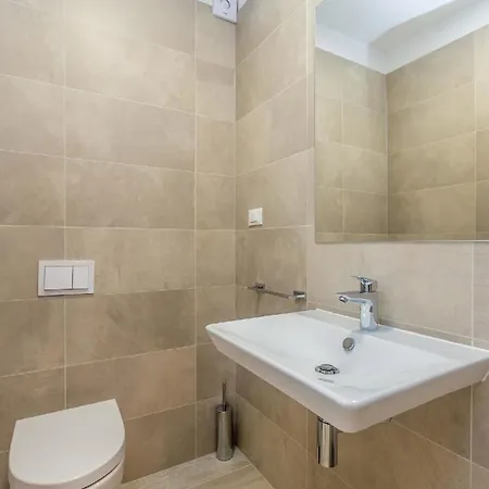 Apartment Fuer 6 Personen Ca 90 Qm In Zidarici, Kvarner Bucht Krk Vantacici